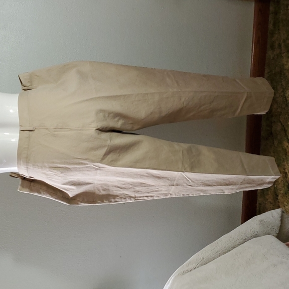 AVENUE Women's Petite Chinos Cream Pants-EUC-Sz 20P - Picture 7 of 12